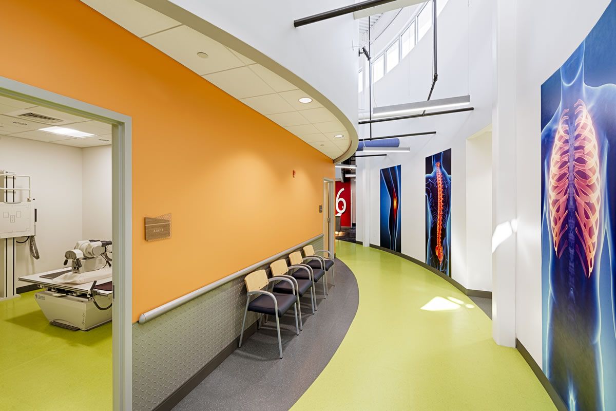 Altro | Contract Vinyl | Health and care | Hospitals | Sports Medicine of the Chesapeake